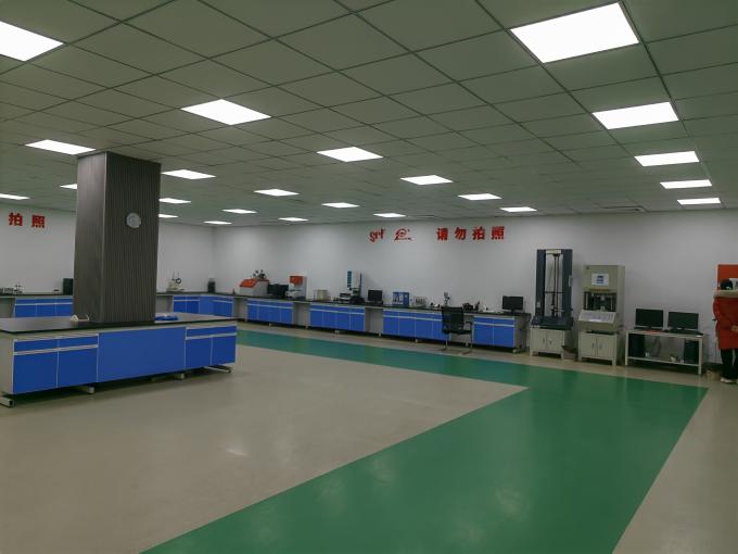 Hangzhou Paishun Rubber & Plastic Co., Ltd Contrôle de qualité 1