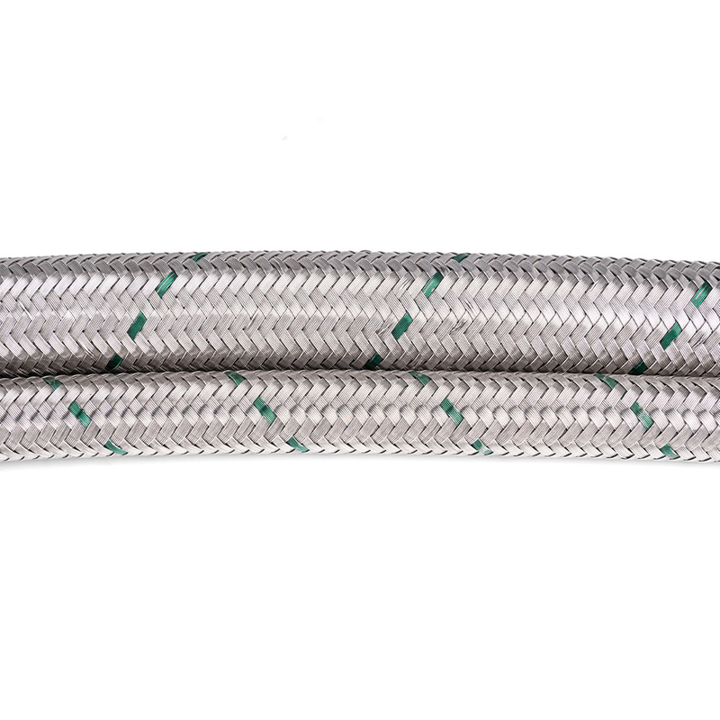 tuyau en PTFE haute pression avec une couche tressée d'acier inoxydable pour le transport et l'hydraulique mobile