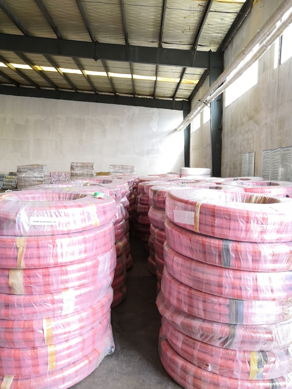 tuyau hydraulique d'huile SAE 100R6 flexible pour les conduites de lubrification et de retour