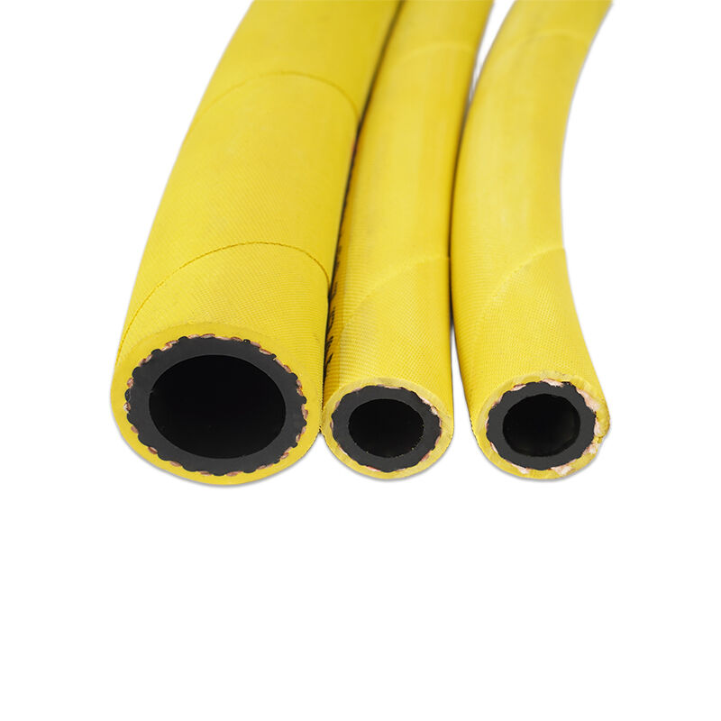 Tuyau industriel polyvalent en caoutchouc pour équipements miniers avec tube en nitrile résistant à l'huile et renfort textile haute résistance